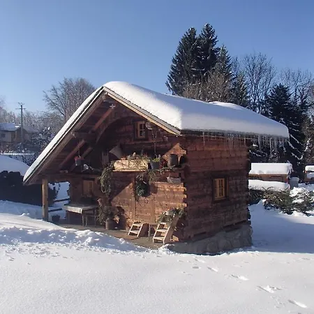 Le Grenier Bed and Breakfast Saint-Paul-en-Chablais